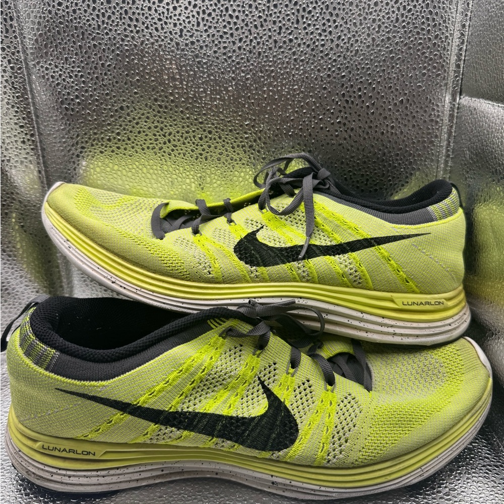 Nike Flyknit Lunar 1+ Volt Black 554887-705 Men’s Size 10.5 Running Shoes - Picture 3 of 11